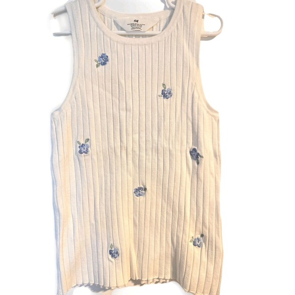 H&M Tops - H&M‎ Ribbed Top  White Top Floral top Knitted Girls 16-18yo